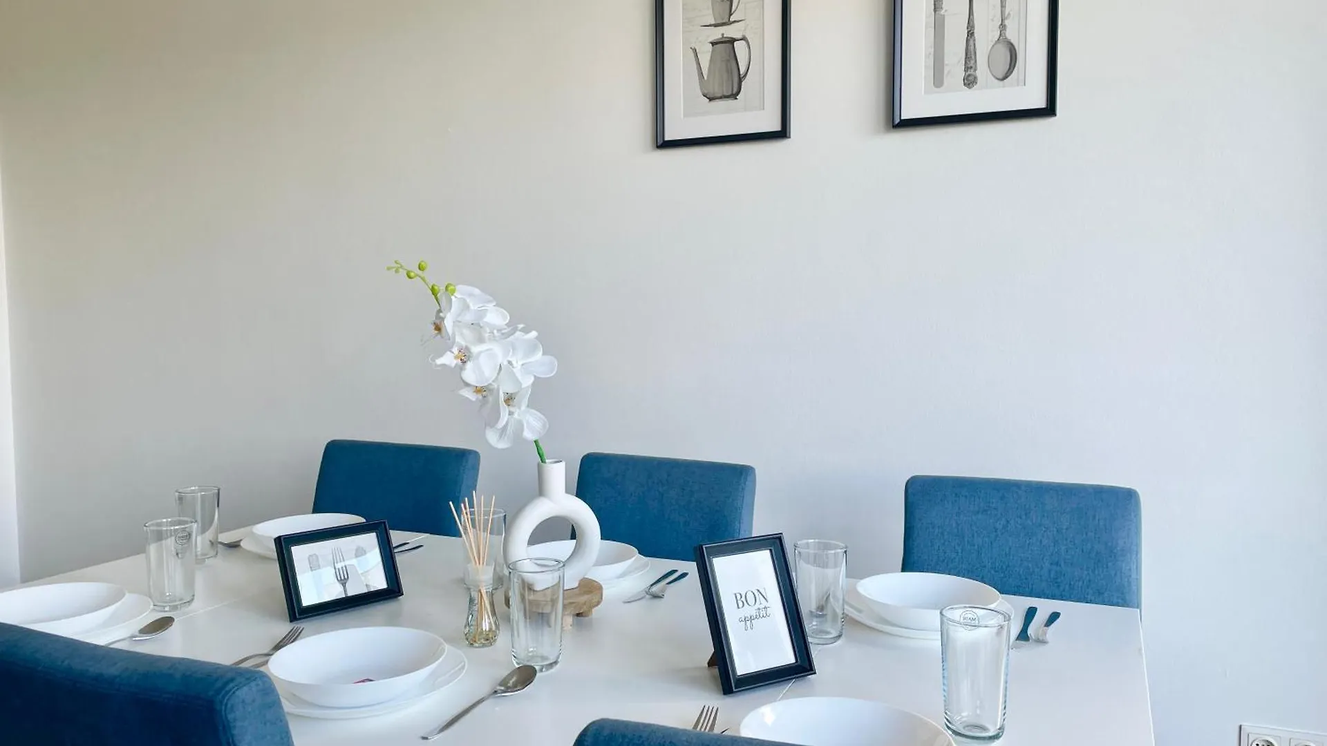 Central Large Apartment With Balcony Viena 0*,